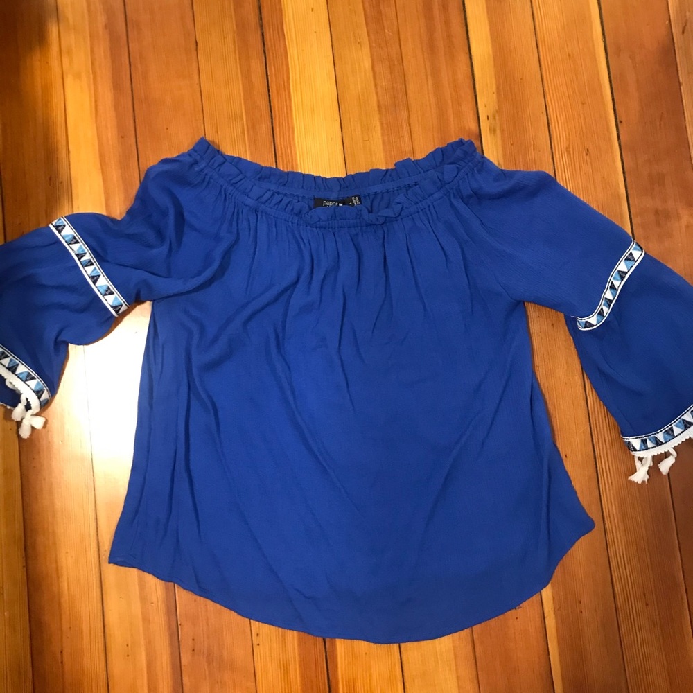 Royal blue off the shoulder long sleeve fringe top